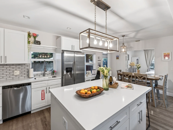 Luxurious Ranch Style Home Near Las Olas - Fort Lauderdale Getaway